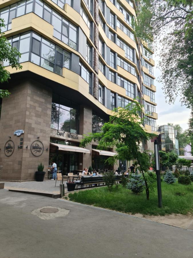 Apartment Lamiya *